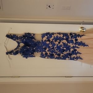 Prom gown